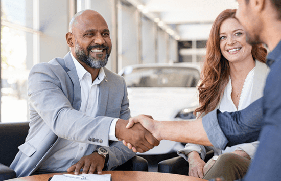 fleet business partners shaking hands